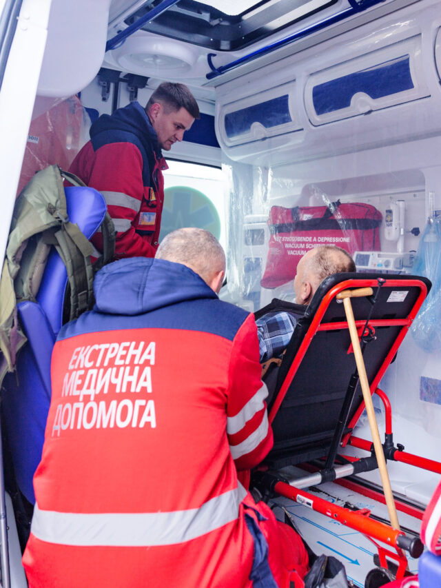 Emergency Vehicles for Ukraine